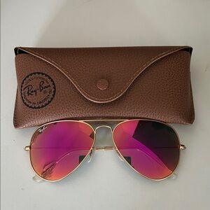 Ray-Ban Gold Aviator Sunglasses with Pink Lenses